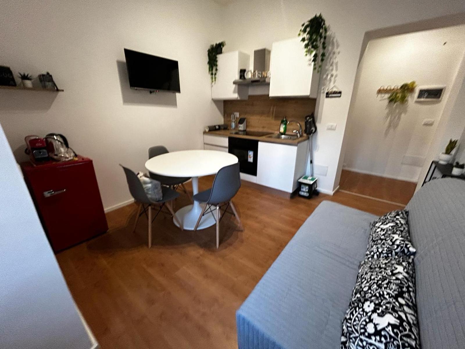 רומא Ad Trastevere 118 Apartment מראה חיצוני תמונה